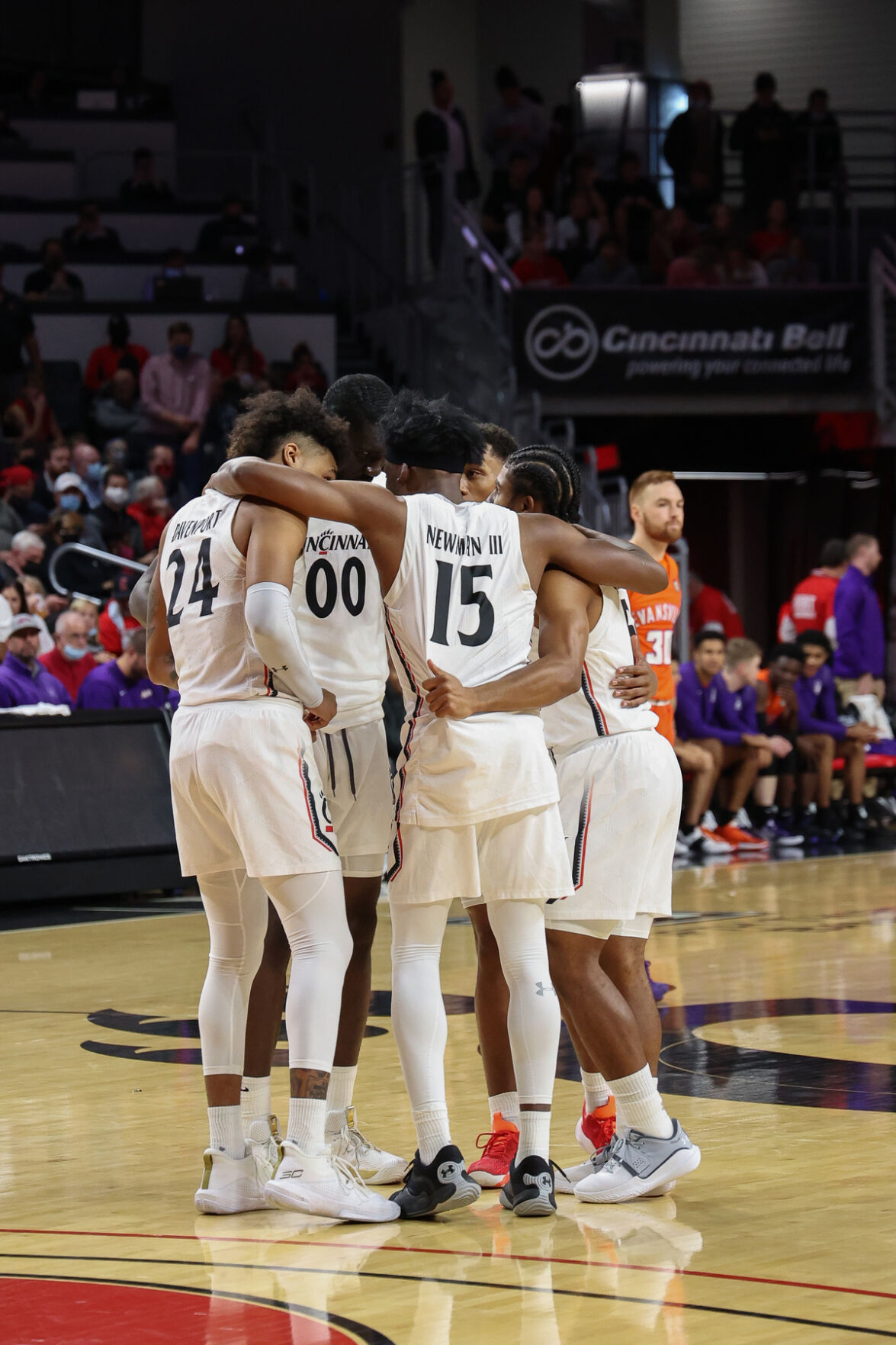 UC_v._Evansville-2.jpg